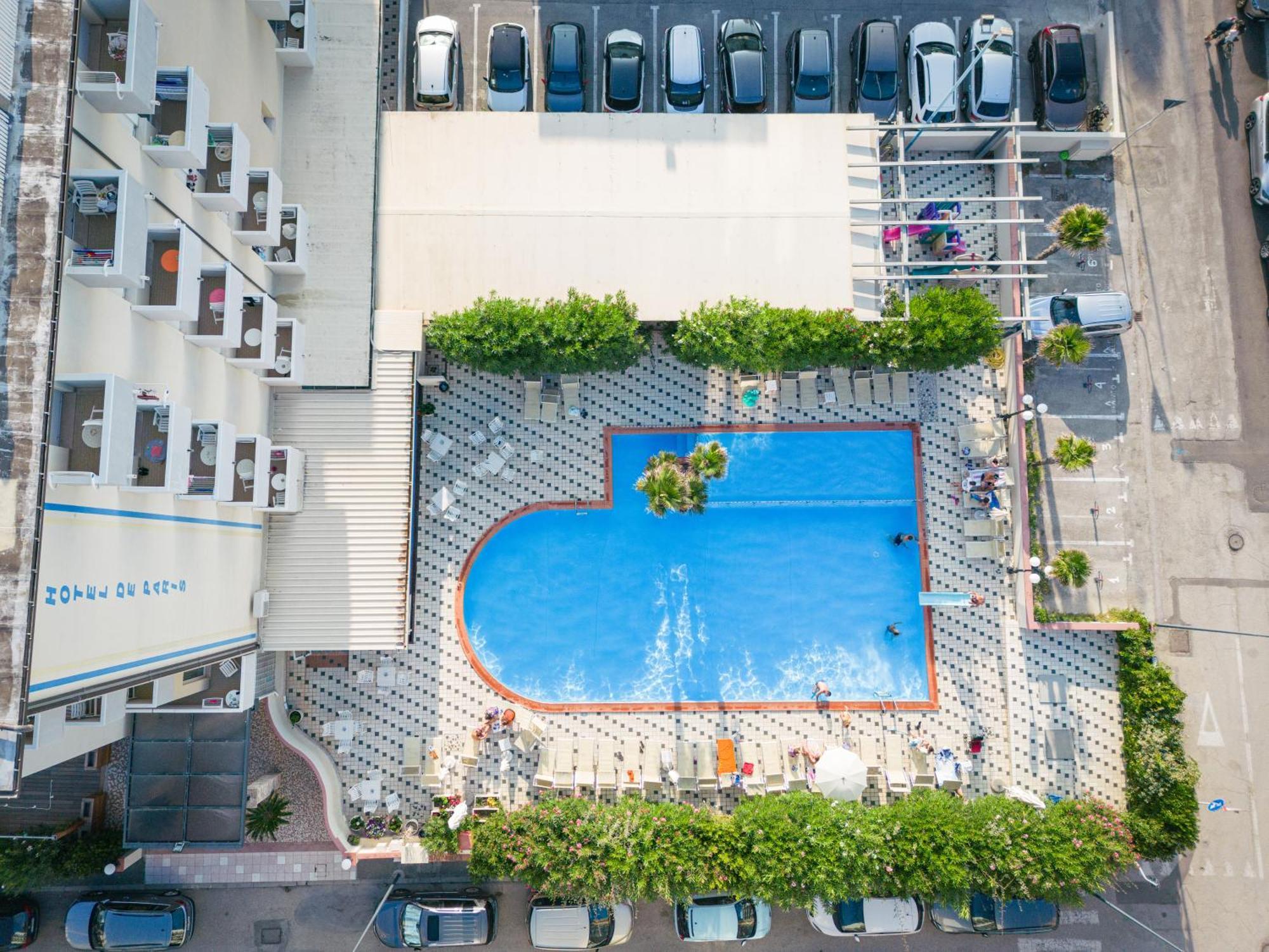 Hotel De Paris 3*